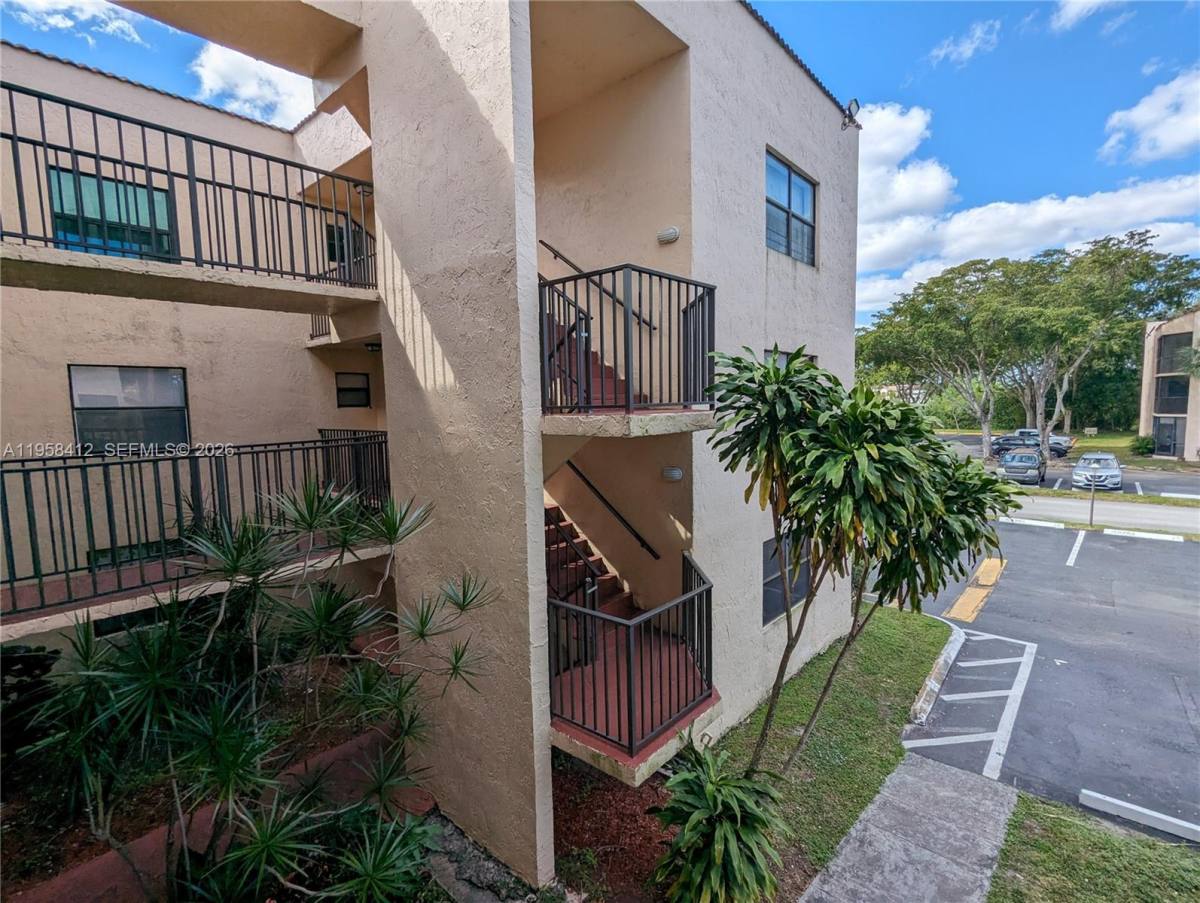 Condo for rent at 3400 Foxcroft Rd #213, Hollywood, FL 33025