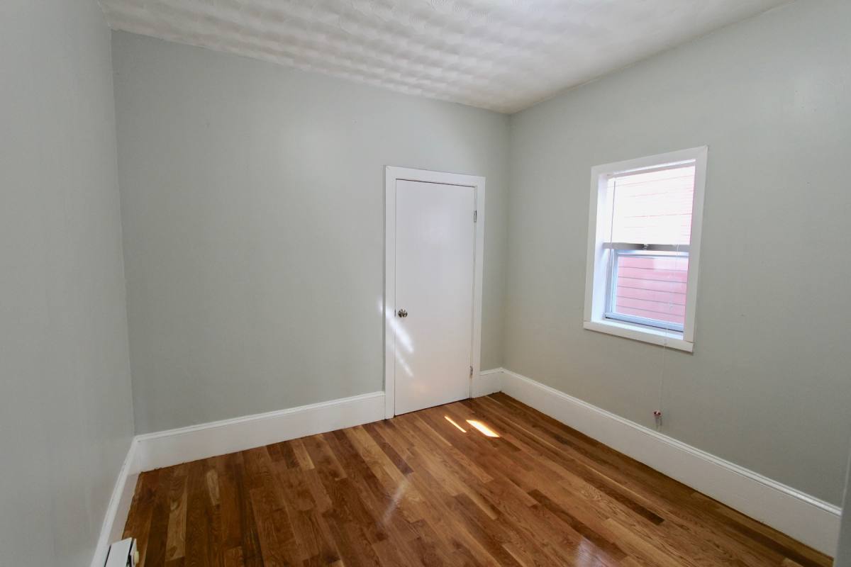 Apartment for rent at 94 E Cottage St #3, Dorchester, MA 02125