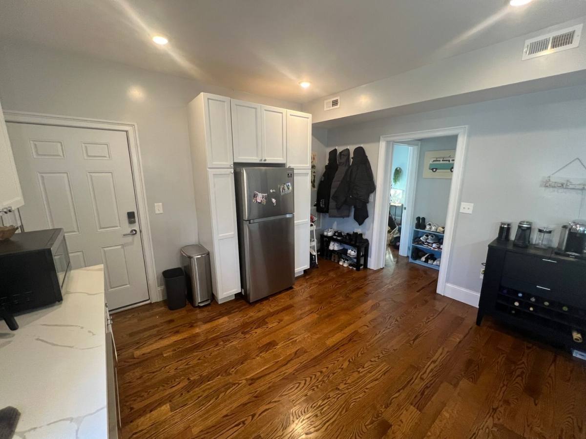 House for rent at 330 Highland Ave #3, Somerville, MA 02144