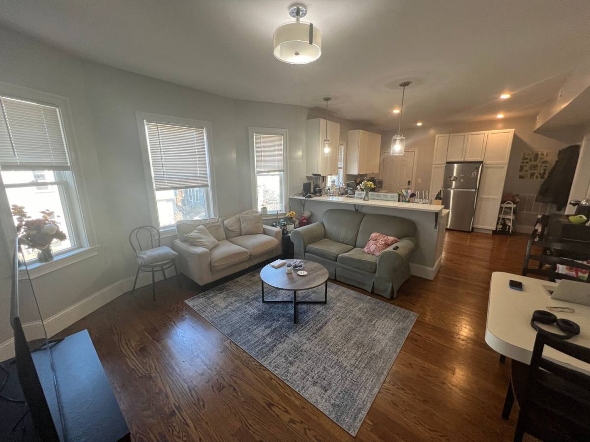 House for rent at 330 Highland Ave #3, Somerville, MA 02144