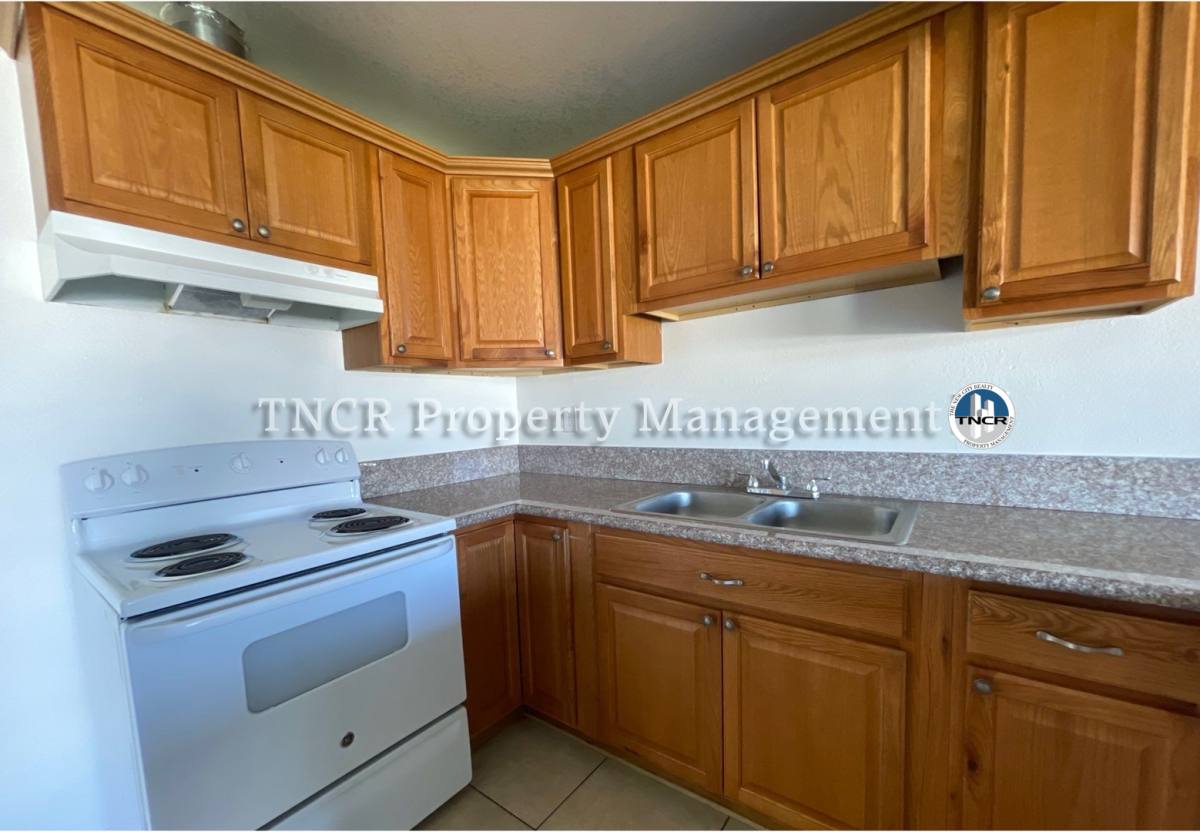 Apartment for rent at 1471 E Eureka St, San Bernardino, CA 92404
