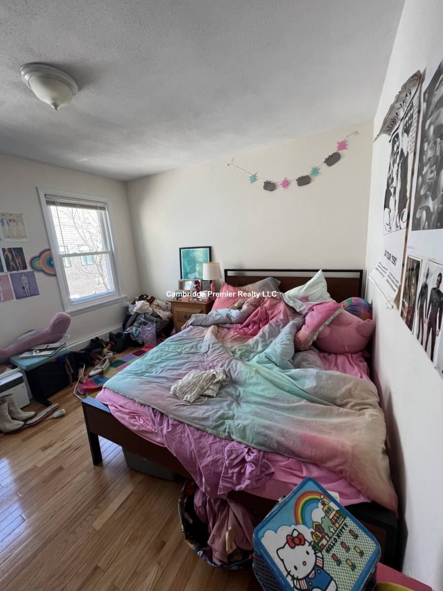House for rent at 17 Pine St #1, Cambridge, MA 02139