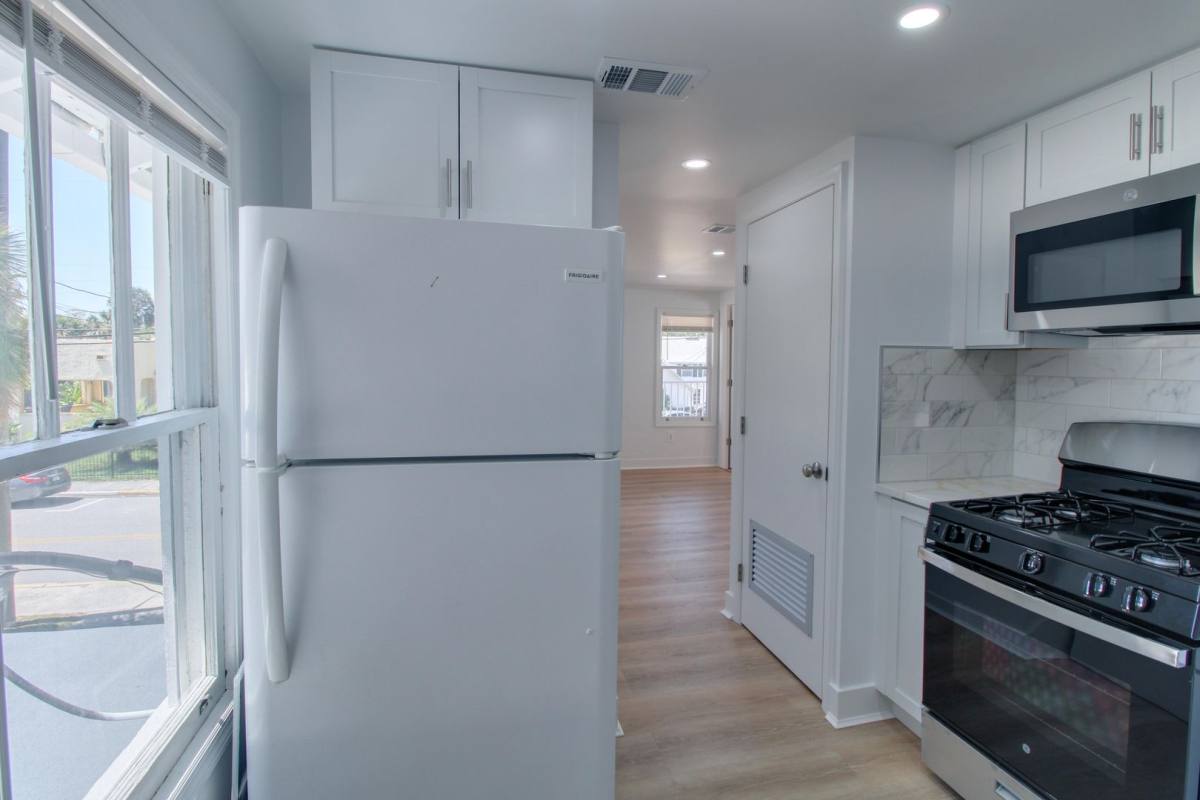 Apartment for rent at 236 N Oleander Ave, Daytona Beach, FL 32118
