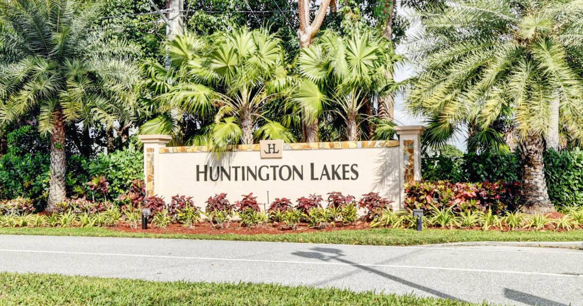 Apartment for rent at 7281 Amberly Lane #206, Delray Beach, FL 33446