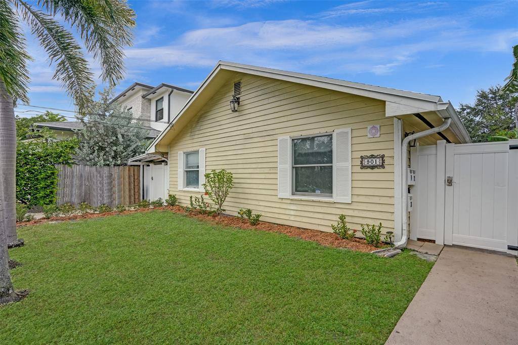 Apartment for rent at 901 SE 14th Court #901-3, Fort Lauderdale, FL 33316