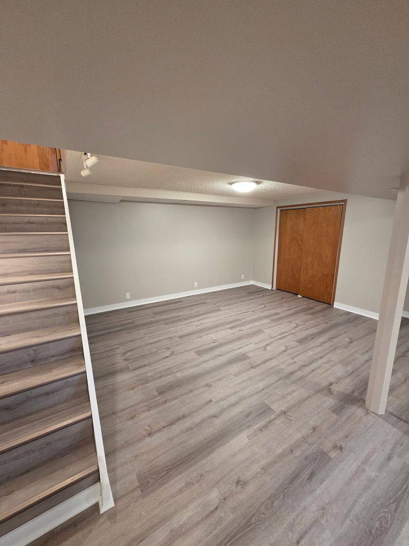 House for rent at 4844 Hickory St, Omaha, NE 68106