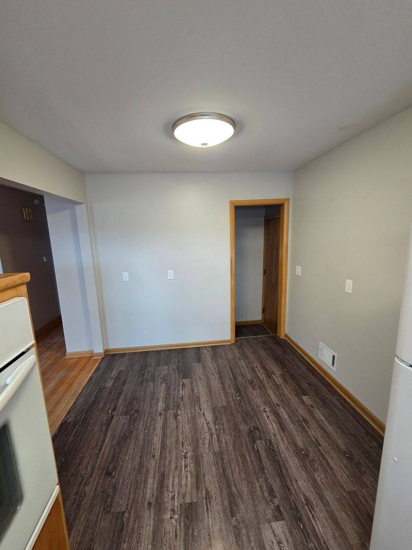 House for rent at 4844 Hickory St, Omaha, NE 68106