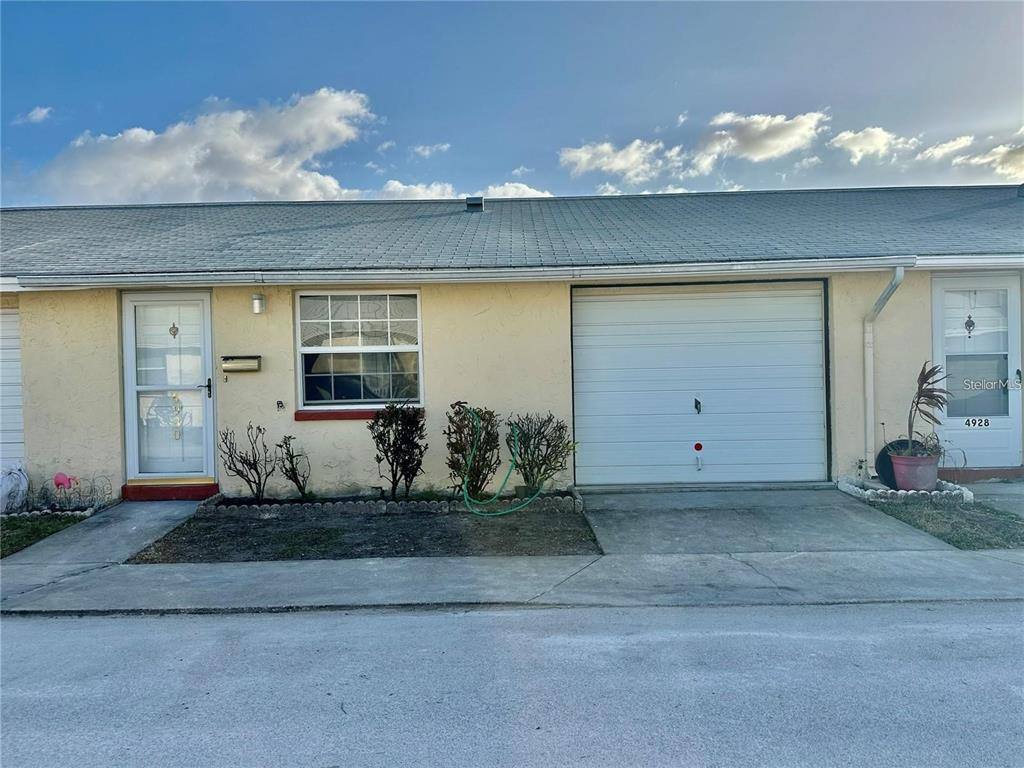 Apartment for rent at 4930 Getner St, New Port Richey, FL 34652