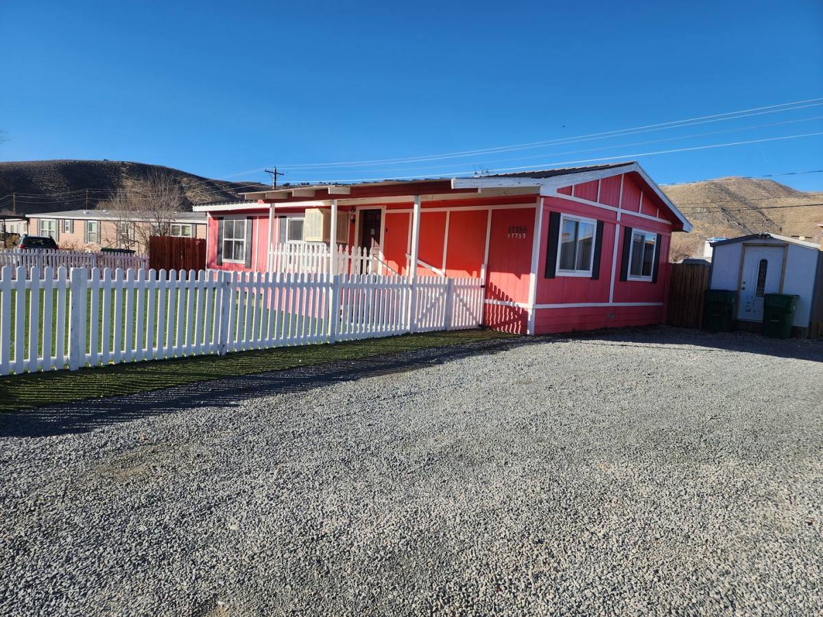 House for rent at 17755 Blackbird Dr, Reno, NV 89508