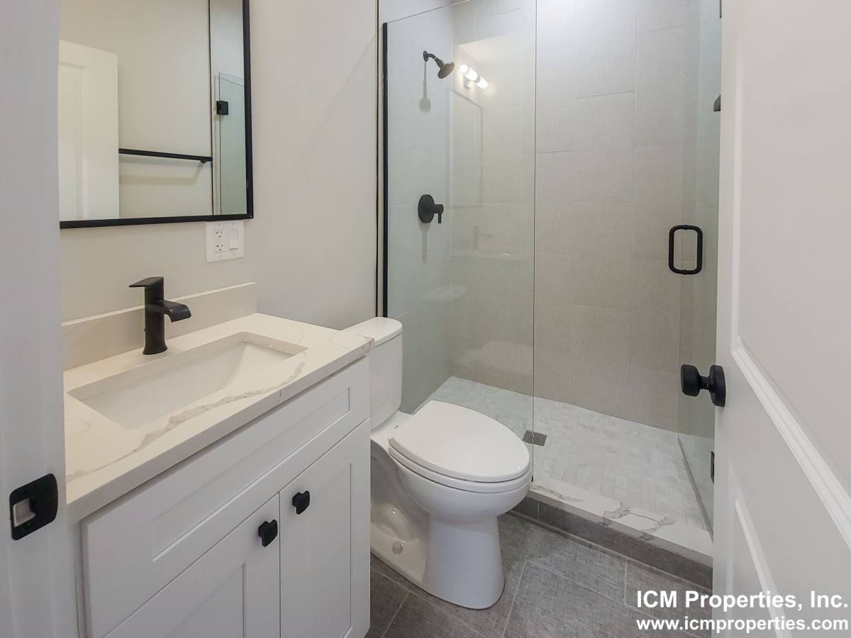 Apartment for rent at 2020 W Montrose #2C, Chicago, IL 60625