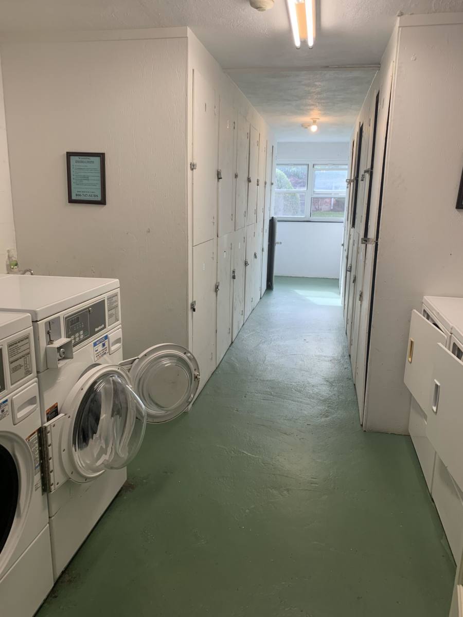 Apartment for rent at 181 Lexington St #35, Auburndale, MA 02466