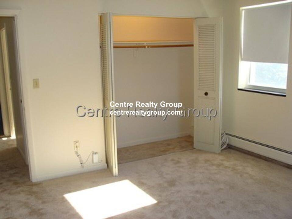 Apartment for rent at 181 Lexington St #35, Auburndale, MA 02466