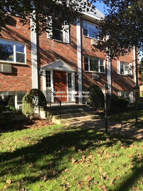 Apartment for rent at 181 Lexington St #35, Auburndale, MA 02466