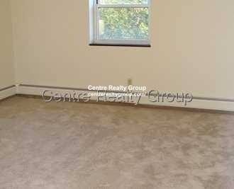 Apartment for rent at 181 Lexington St #35, Auburndale, MA 02466