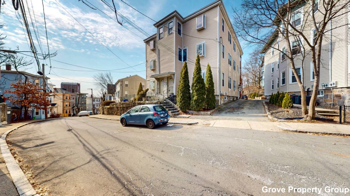 Apartment for rent at 181 Highland St #1, Roxbury, MA 02119