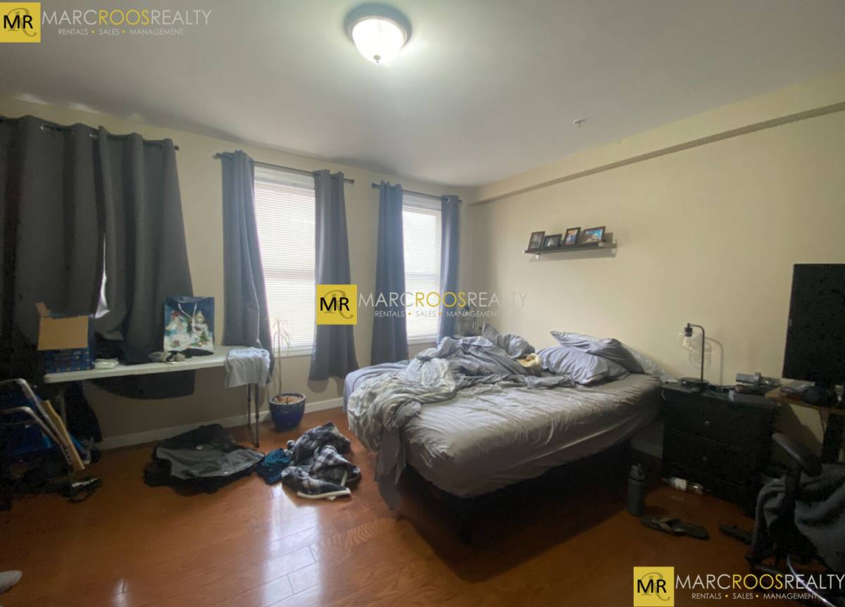 Apartment for rent at 51 Chelsea St #2, East Boston, MA 02128