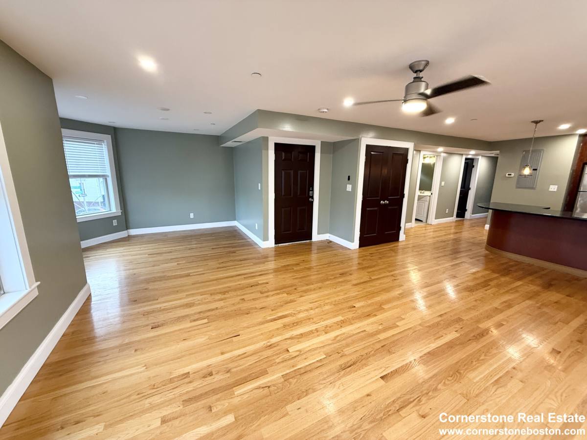 Apartment for rent at 31 Humphreys St #3, Dorchester, MA 02125