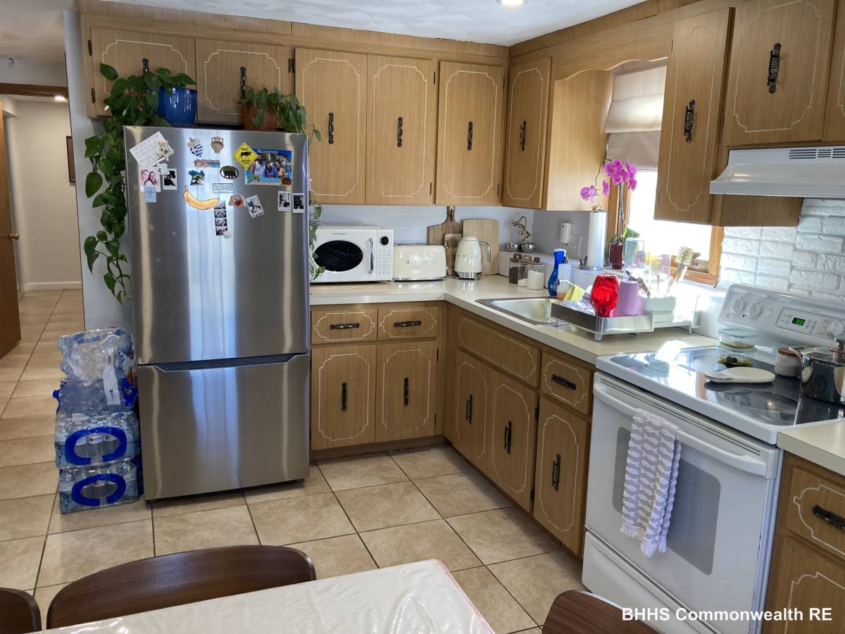 Apartment for rent at 25 Cleveland St #1, Revere, MA 02151