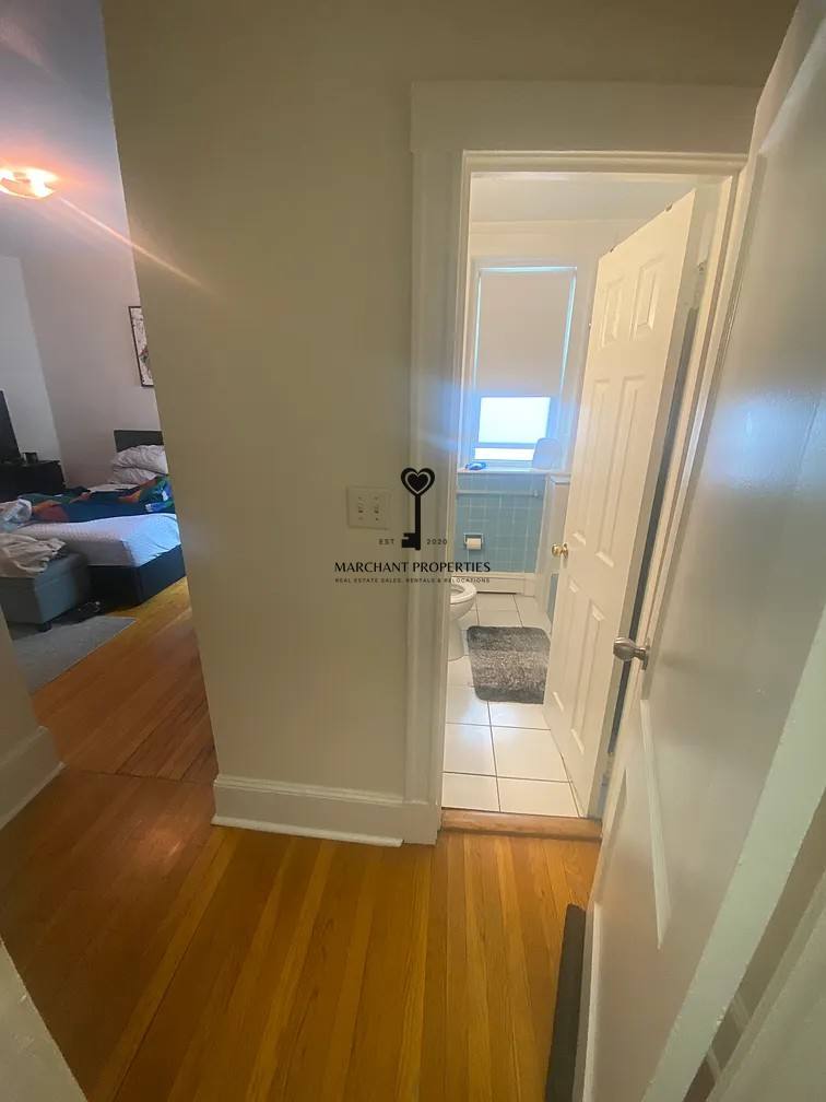 Apartment for rent at 17 Fairbanks St #11, Brookline, MA 02446