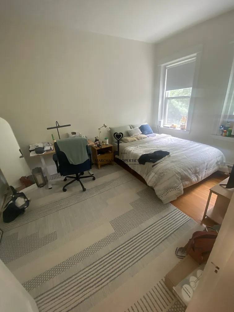 Apartment for rent at 17 Fairbanks St #11, Brookline, MA 02446