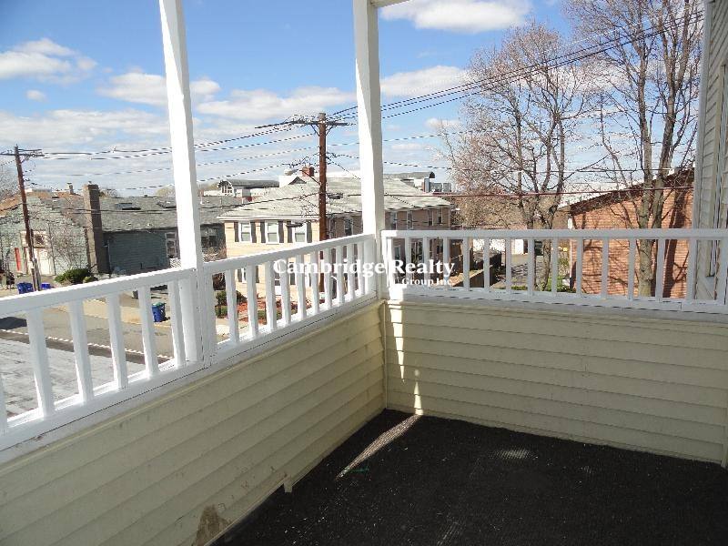 House for rent at 38 Bond St #2T, Somerville, MA 02145