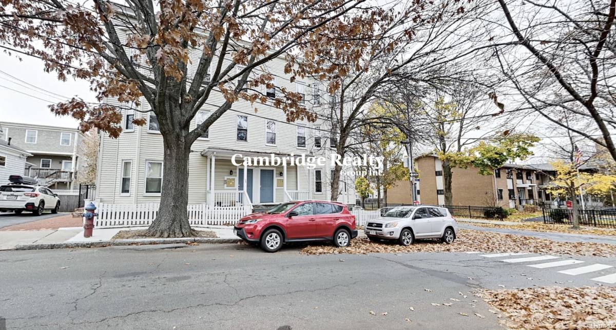 House for rent at 38 Bond St #2T, Somerville, MA 02145