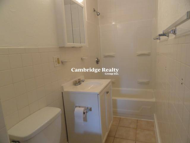 House for rent at 38 Bond St #2T, Somerville, MA 02145