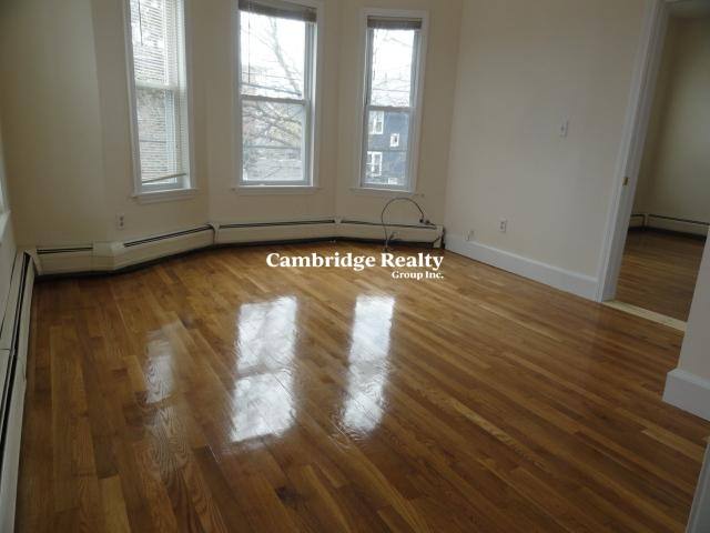 House for rent at 38 Bond St #2T, Somerville, MA 02145
