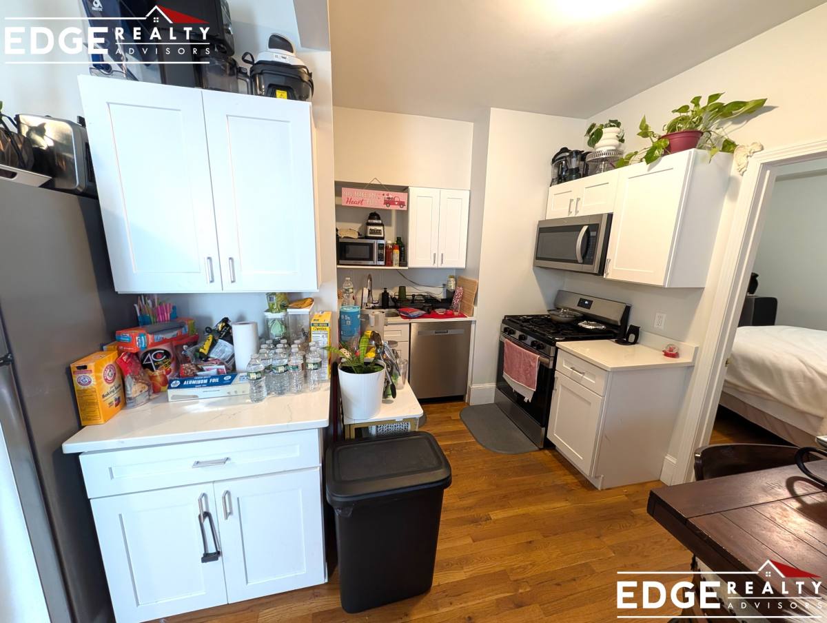Apartment for rent at 30 Mount Hope St #1, Roslindale, MA 02131