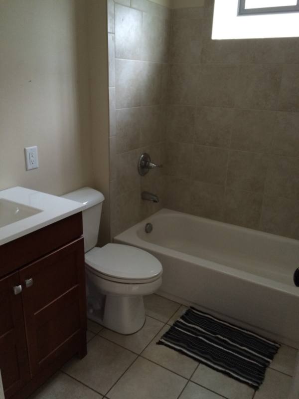 Apartment for rent at 925 Nassau St, Cincinnati, OH 45206