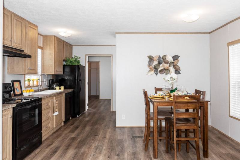 House for rent at 29 Lakeview Dr #2X2N, Riverdale, GA 30296