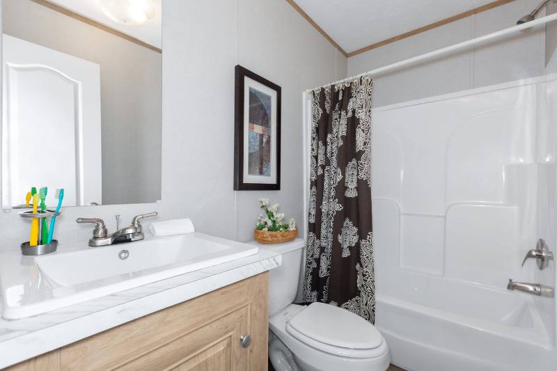 House for rent at 29 Lakeview Dr #2X2N, Riverdale, GA 30296
