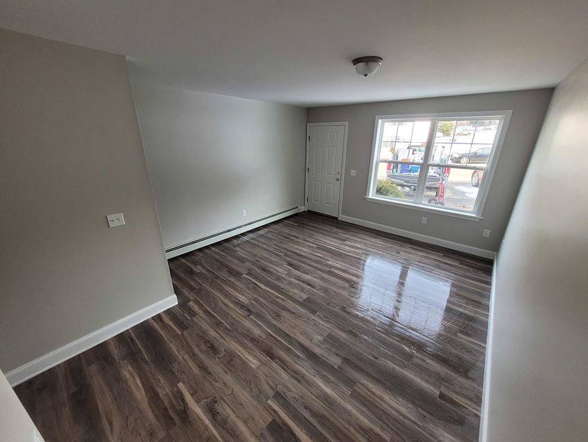 Townhouse for rent at 10 Tourmaline Dr #10, Lewiston, ME 04240