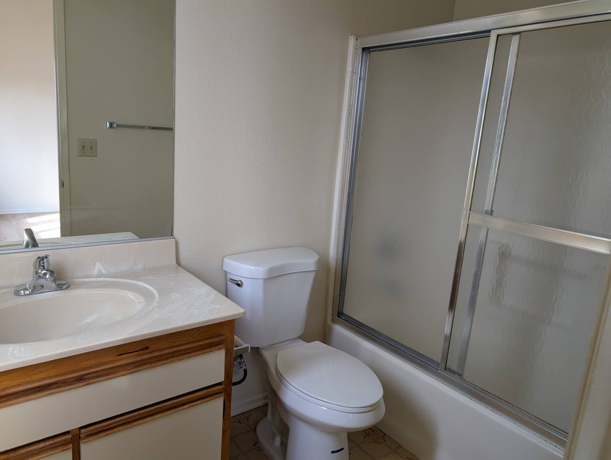 Apartment for rent at 1328 W Gardena Blvd #3, Gardena, CA 90247