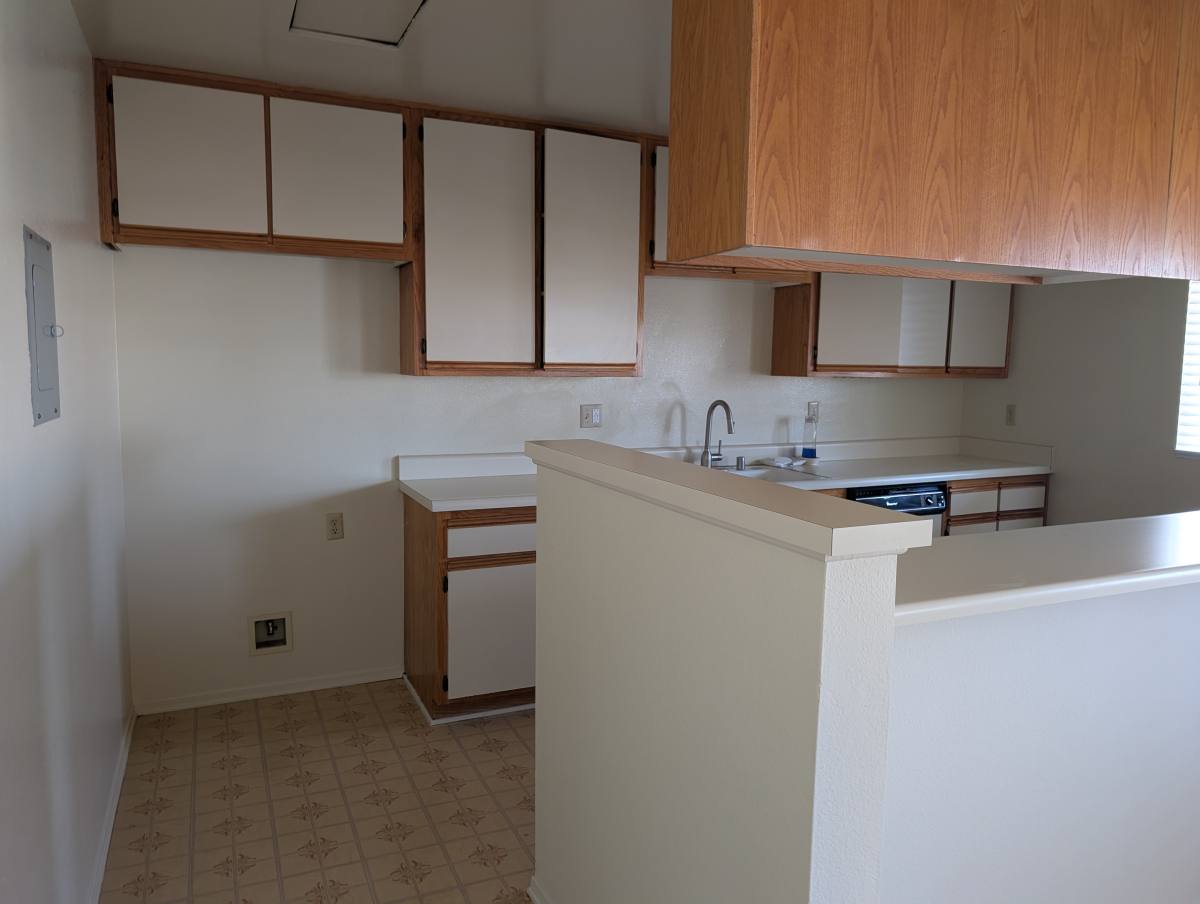 Apartment for rent at 1328 W Gardena Blvd #3, Gardena, CA 90247