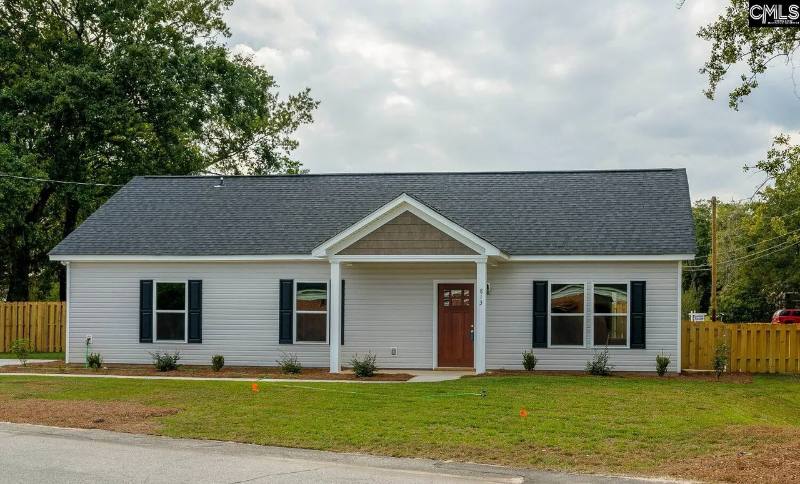 House for rent at 813 Poplar St, Cayce, SC 29033