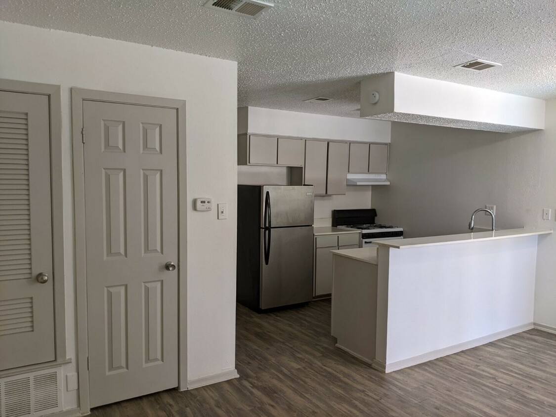 Apartment for rent at 8505 Shoal Creek Blvd #5-211, Austin, TX 78757