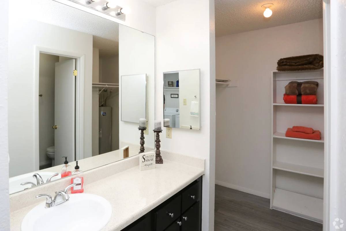 Apartment for rent at 10000 N Lamar Blvd #2033, Austin, TX 78753
