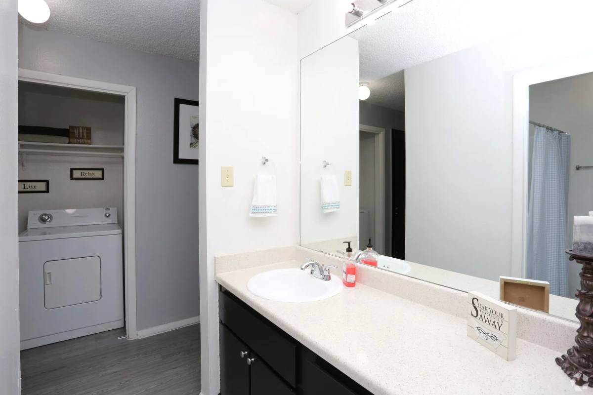 Apartment for rent at 10000 N Lamar Blvd #2033, Austin, TX 78753