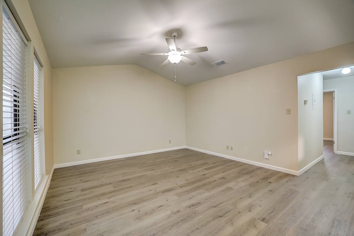 Apartment for rent at 8615 Rockwood Lane #314, Austin, TX 78757