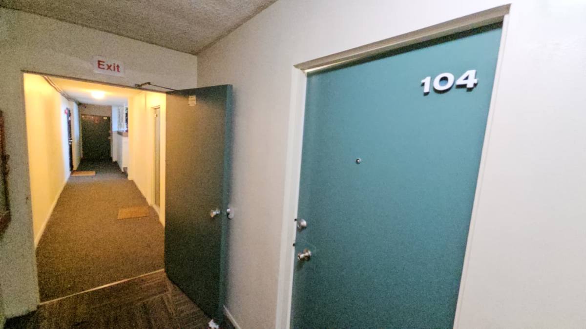 Apartment for rent at 206 N Park St #104, Los Angeles, CA 90026