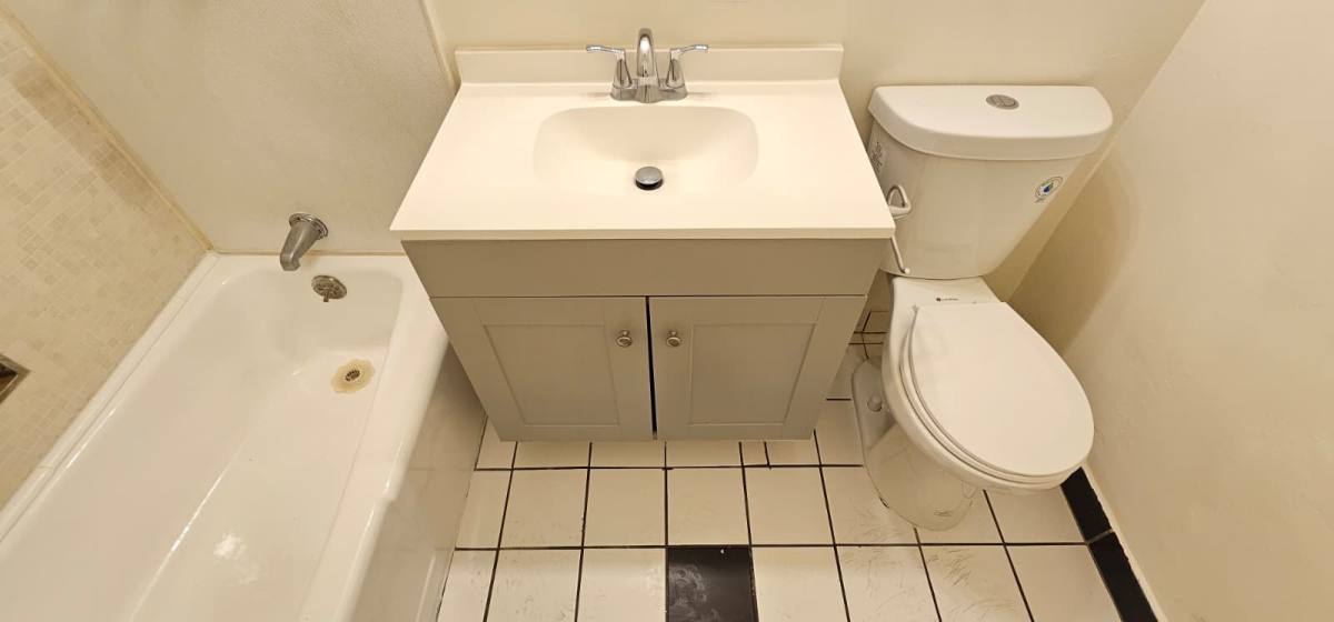 Apartment for rent at 206 N Park St #104, Los Angeles, CA 90026