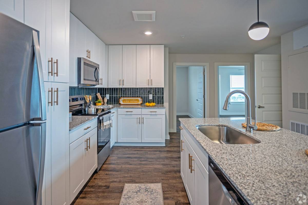 Apartment for rent at 10010 N Capital of Texas Highway 67, Austin, TX 78759