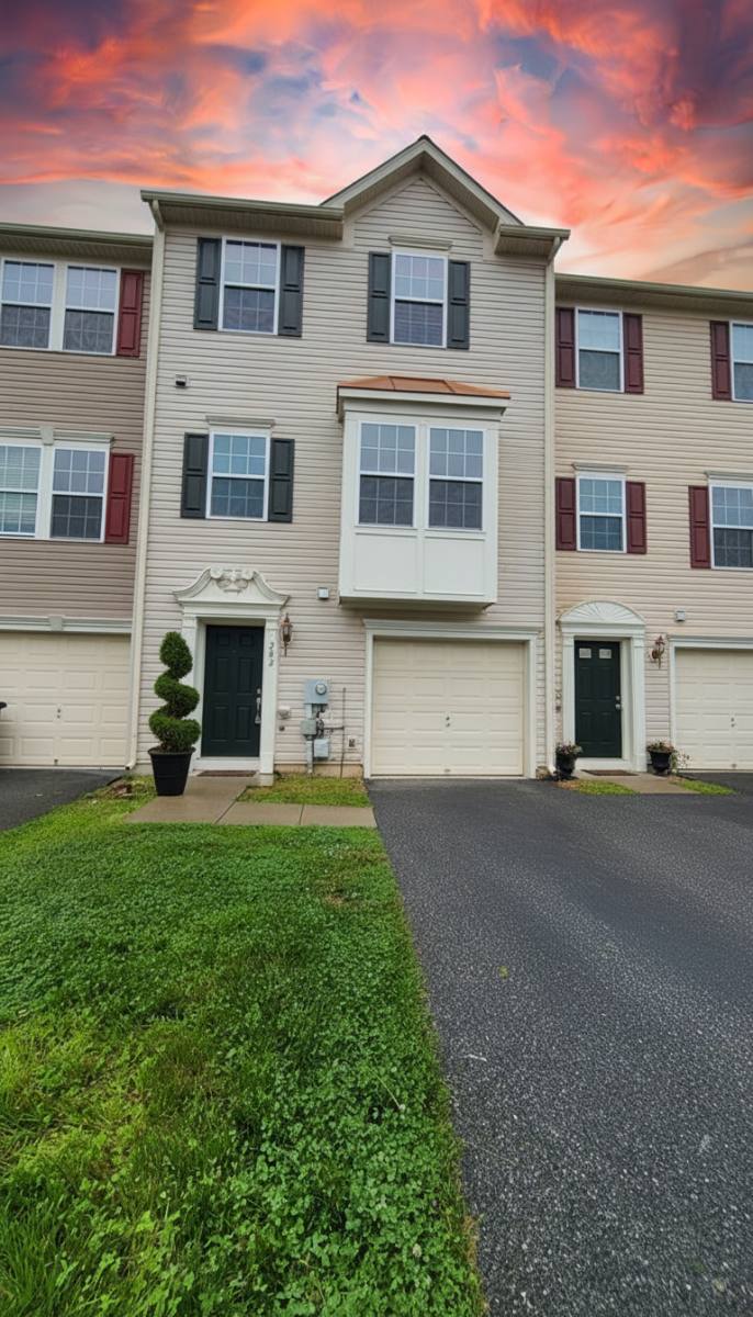 Townhouse for rent at 202 Tidewater Terrace, Falling Waters, WV 25419