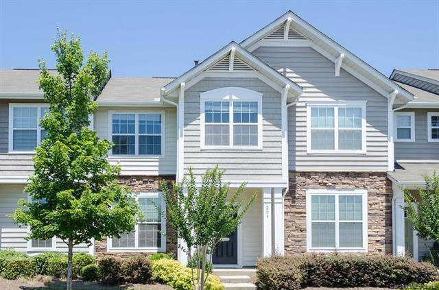 House for rent at 209 Spring Gardens Dr, Belmont, NC 28012