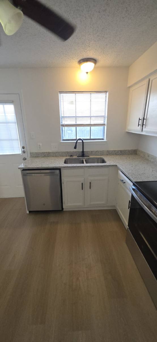 Condo for rent at 235 Vista Way, Fort Worth, TX 76126