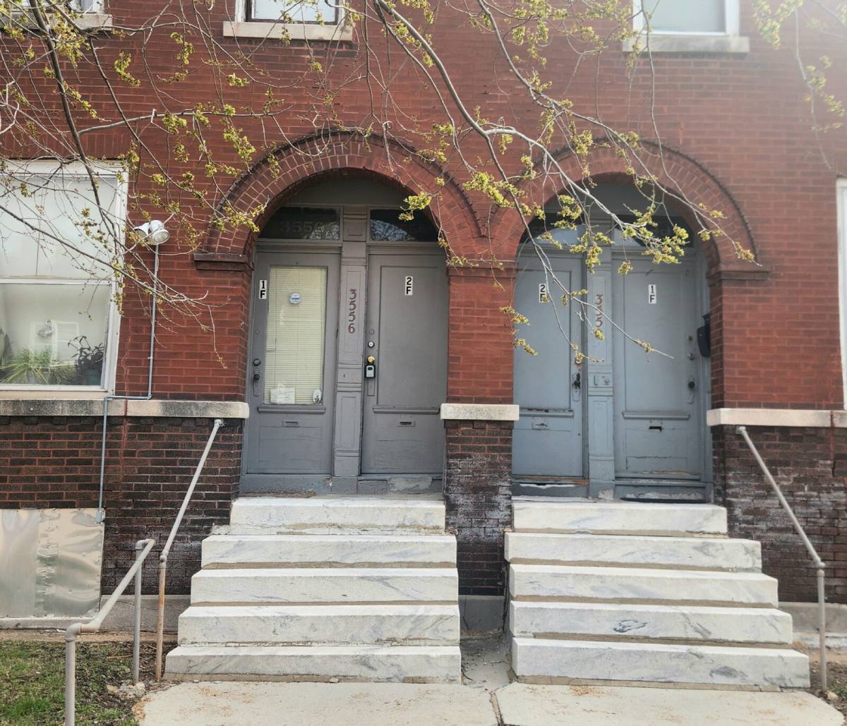 Apartment for rent at 3556 Tennessee Ave #2F, Saint Louis, MO 63118
