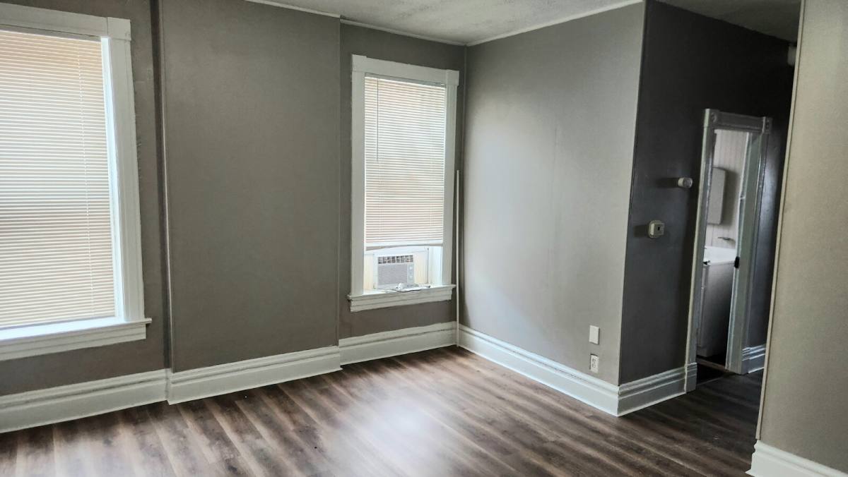Apartment for rent at 3556 Tennessee Ave #2F, Saint Louis, MO 63118