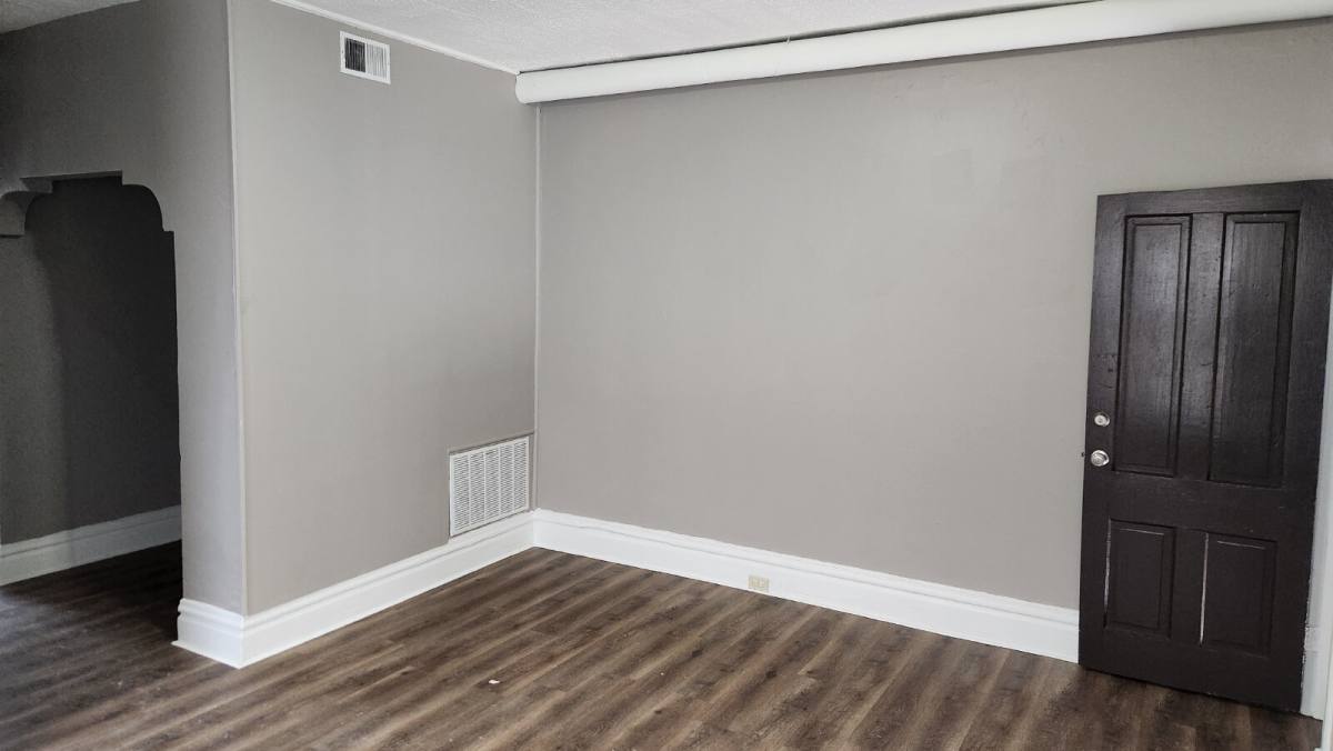 Apartment for rent at 3556 Tennessee Ave #2F, Saint Louis, MO 63118