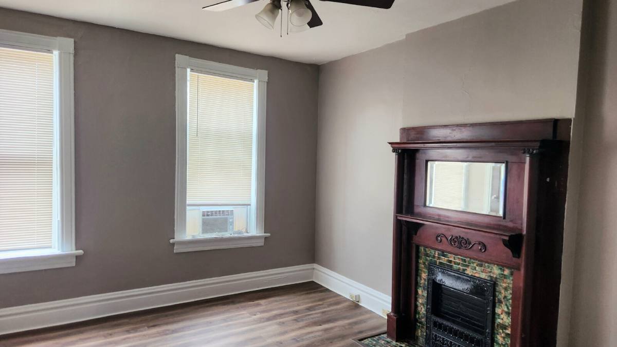 Apartment for rent at 3556 Tennessee Ave #2F, Saint Louis, MO 63118